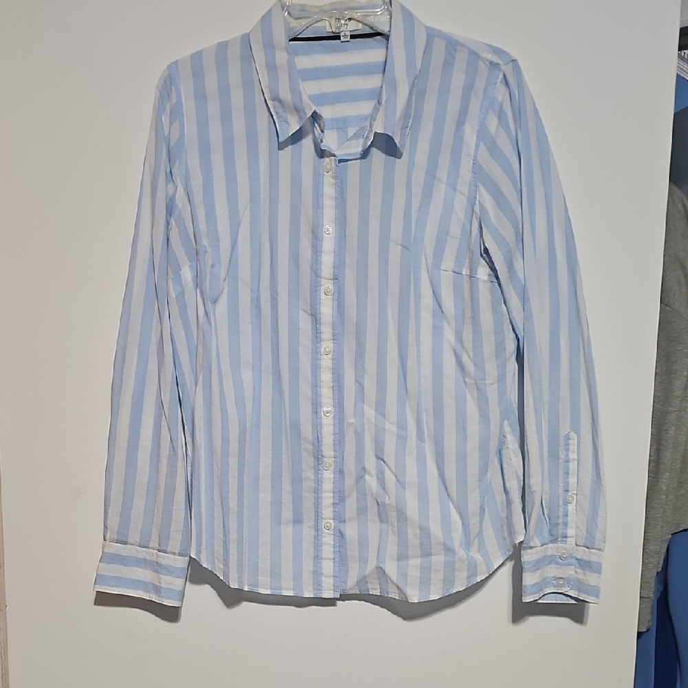 Crown & Ivy Light Blue and White Striped Shirt Light Weight Cotton Sz L Summer
